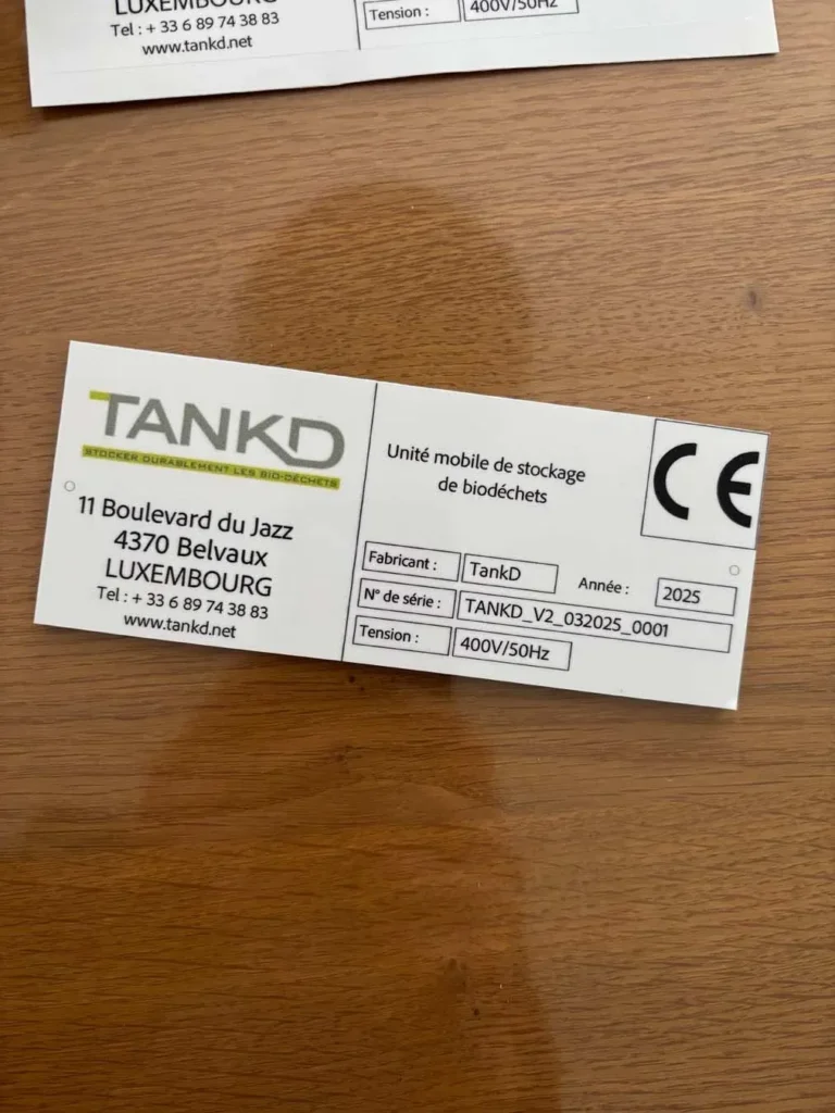 Étiquette technique & signalétique industrielle – TankD
