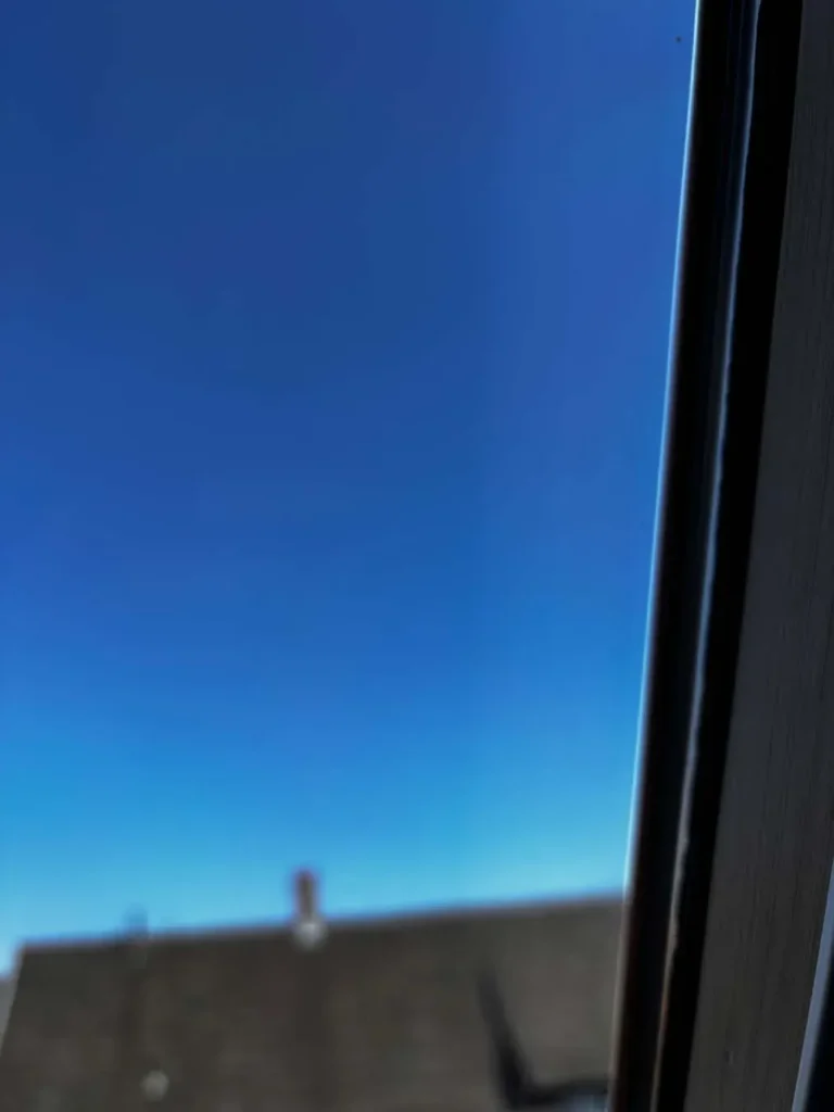 Film solaire sur Velux – Habitation — vue 2