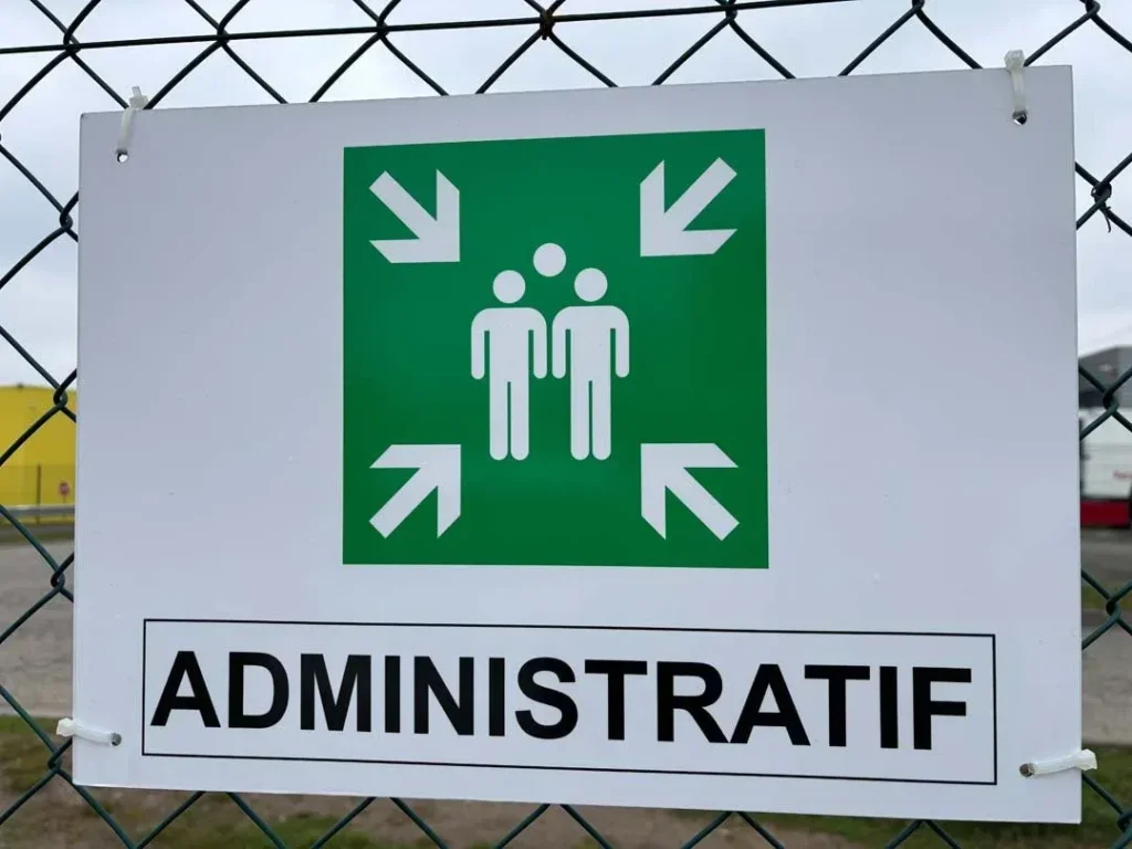 Panneaux de signalétique de sécurité en Dibond aluminium — vue 3