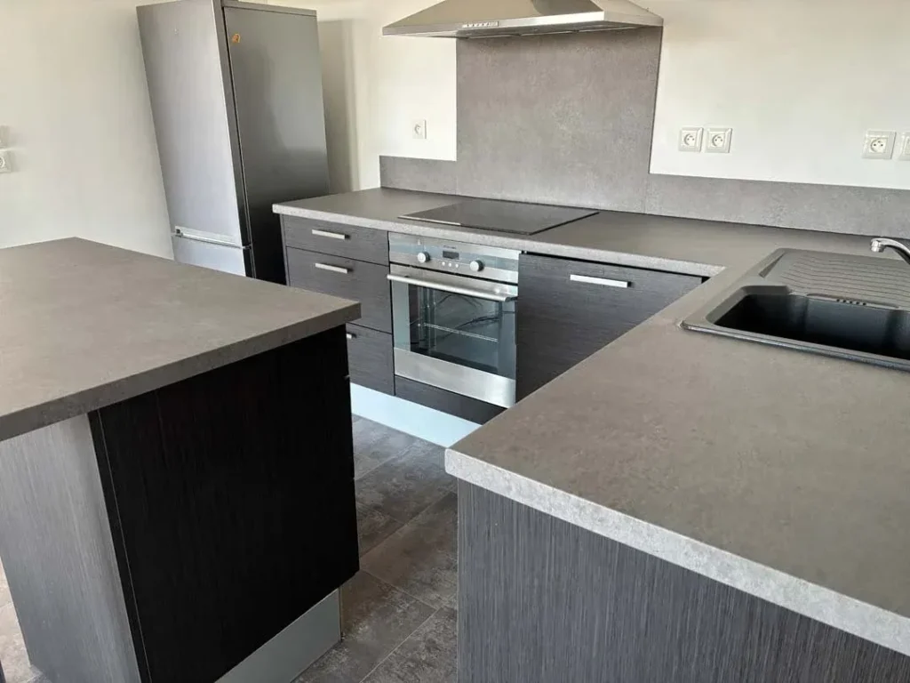 Rénovation de cuisine Cover Styl' – Plan de travail, crédence et îlot — vue 6